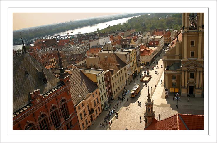 Toruń - Widok z wieży ratusza.jpg