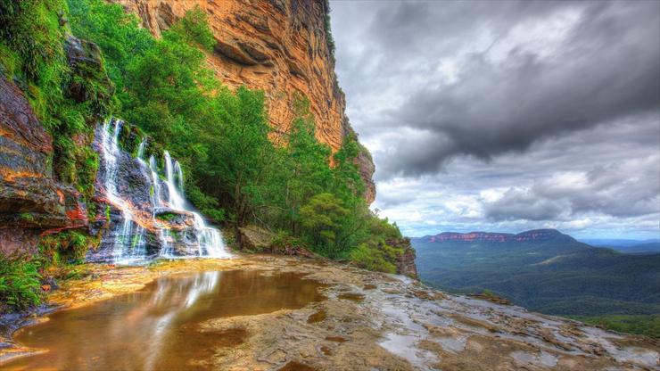 WODOSPADY - woda spływająca z góry w australii.jpg