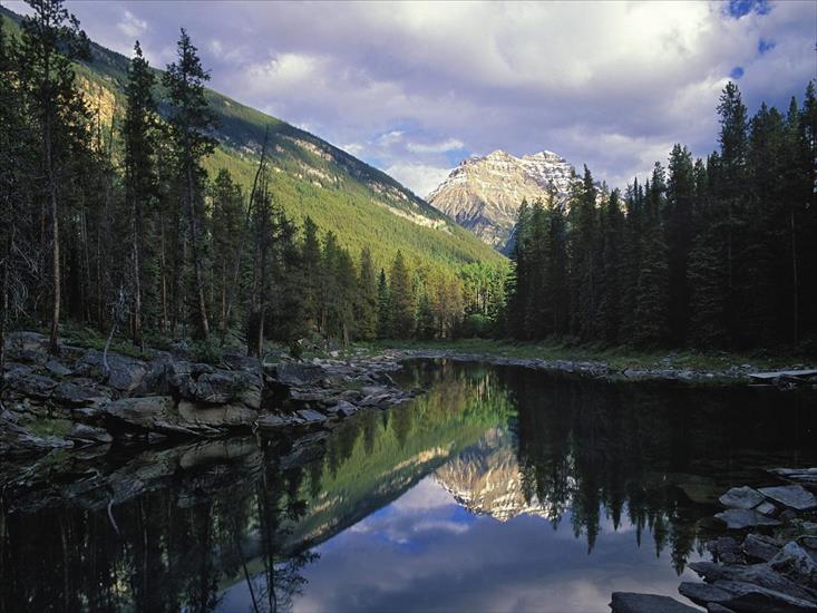 KANADA - Canada,Horseshoe Lake, Jasper National Park.jpg