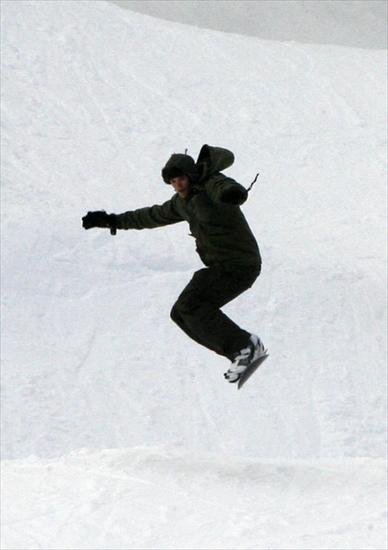 31.01 Kellan - Snowboarding - lutz22.jpg