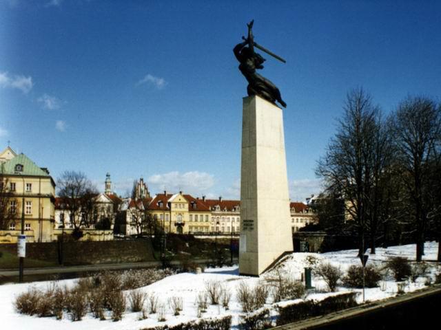 Mazowieckie - warszawa_nike.jpg