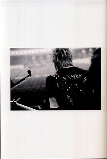 Black Moral Book - Tokyo Dome pamphlet - bm0174.jpg