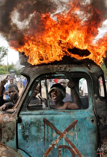 THE_ASSOCIATED_PRESS - Fotograf Ben Curtis AP Photo.jpg